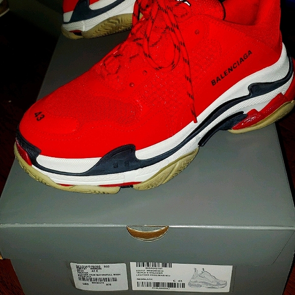 Balenciaga triple s - Picture 1 of 3